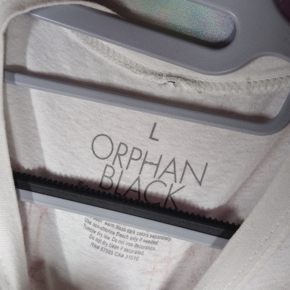 Hot Topic Ophan Black Women's White Sestra Red Winged Back Shirt Size Large - Picture 6 of 9